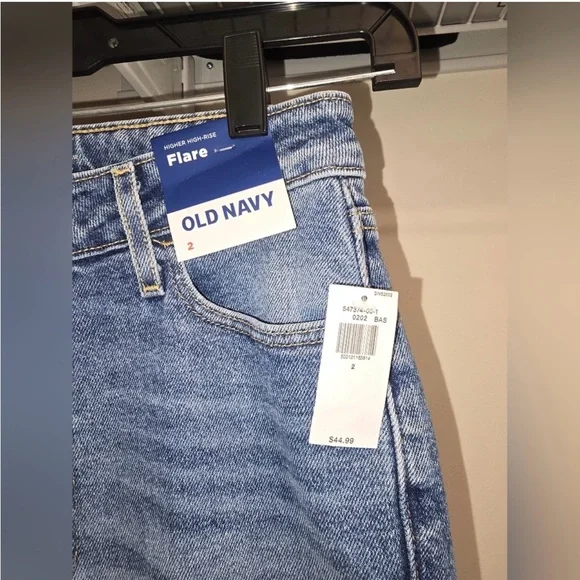 New Old Navy Flare Jeans Higher Rise Size 2 - Picture 3 of 3